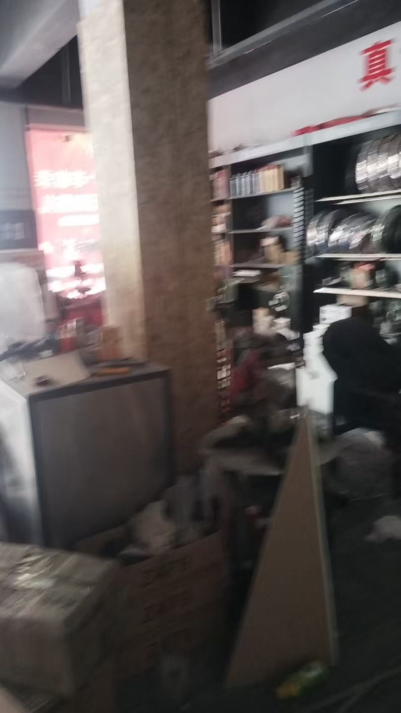 豪爵精品店丹江口案例(图1)